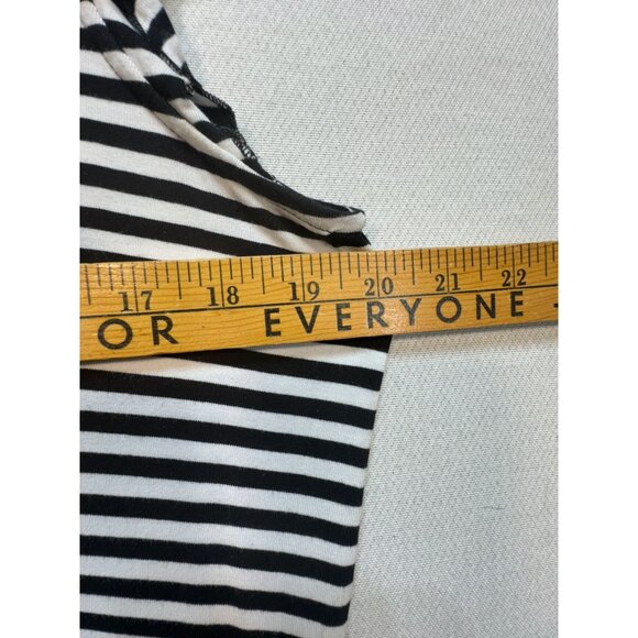 Old Navy Flutter Sleeves Swing Dress Womens Size L Black White Striped Casual - Picture 8 of 11